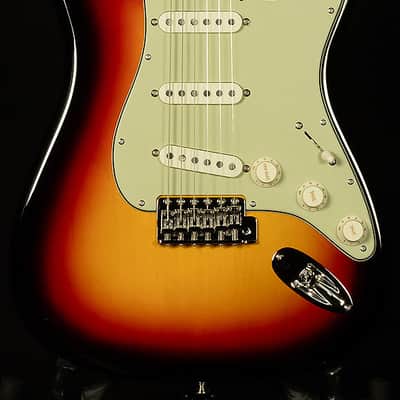 Fender Custom Shop Wildwood 10 1961 Stratocaster - NOS image 2