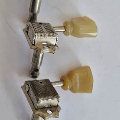 Kluson set of 6 (3+3) no line single ring tuners - 1953 - to mid 1956 image 14