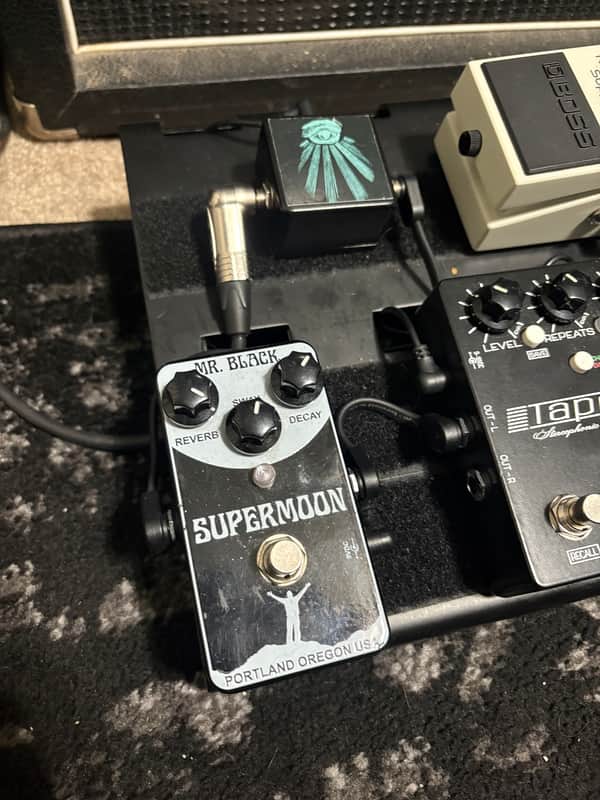 Mr. Black Supermoon
