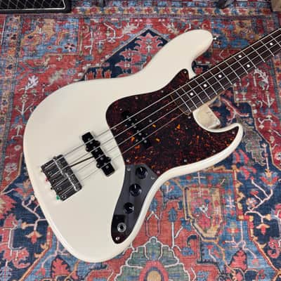 Fender '62 Reissue Jazz Bass JB-62 Vintage Series Olympic White - 2005 CIJ image 1