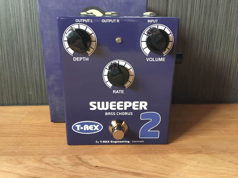 T-Rex Sweeper 2 Bass Chorus image 1