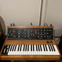 Moog Minimoog Model D Reissue 44-Key Monophonic Synthesizer (2016) 2016 - 2017 - Black / Wood