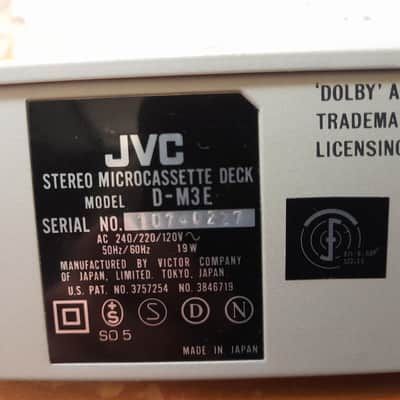 JVC D-M3 Stereo Microcassette Deck image 11