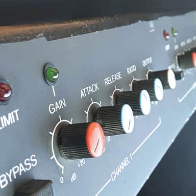 1980s Tesla AYZ 034: Stereo Compressor/Limiter - Ultra RARE Soviet Czechoslovakia vintage rack unit image 15