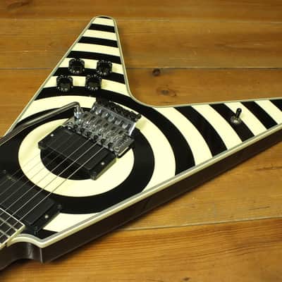 Gibson Flying V Custom Shop Zakk Wylde Bullseye * signed by Zakk image 23
