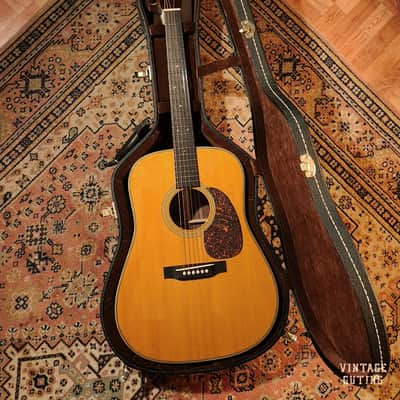 2010 Martin HD-28V Natural w/ OHSC | Herringbone, Forward-Shifted Scalloped Bracing, Tortoise Pickguard image 24