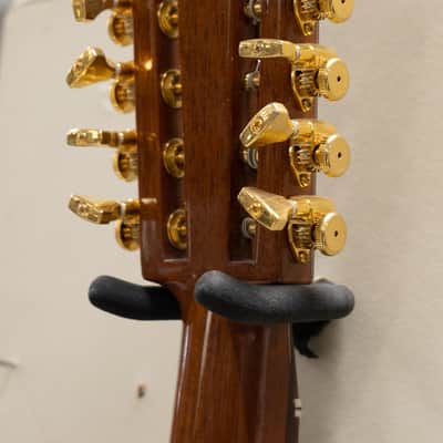 Javier Flores Bajo Quinto Englemann Spruce Top image 9