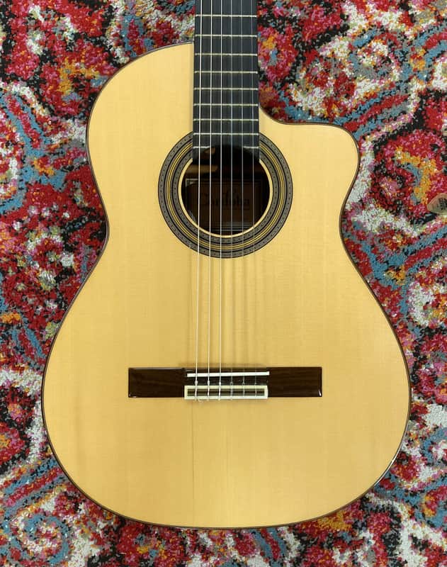 Cordoba Solista CE Spruce 2013 - Natural, Good, Top Cracks, SKU: I265732 image 1