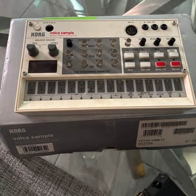 Korg Volca Sample Digital Sample Sequencer 2010s - White