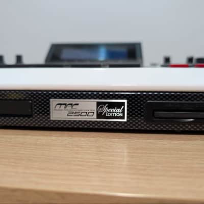 Akai MPC 2500 Special Edition + JJOS XL 3.82 + 120 GB HDD image 2