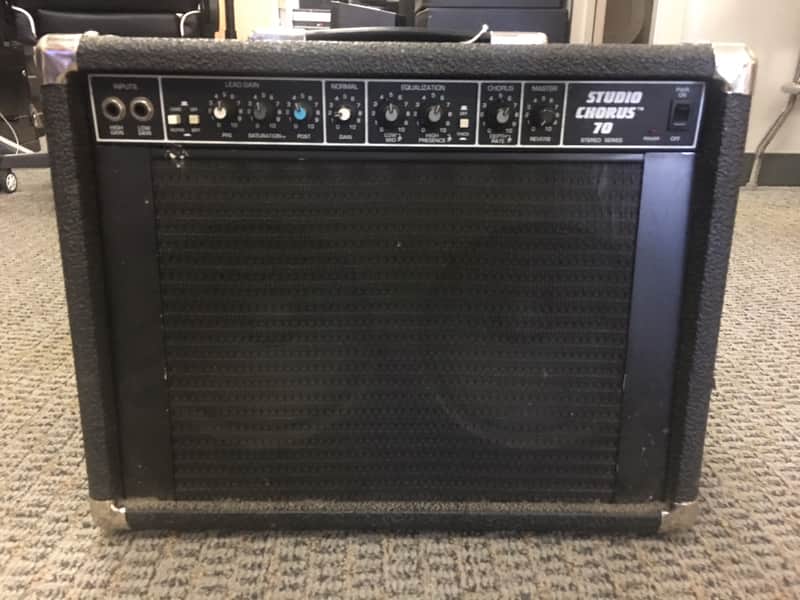 Peavey Studio Chorus 70 Stereo Series 2x8 Guitar Combo image 1