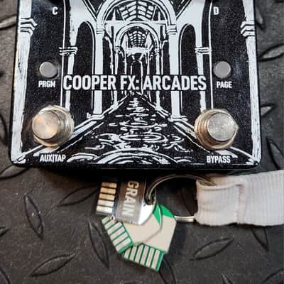 Cooper FX Arcades Multi-Effect Console w/ 3 Cards = Grain LoFi Pitch image 2