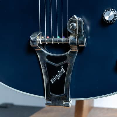 Epiphone Emperor Swingster, Black Aged Gloss | Demo image 14