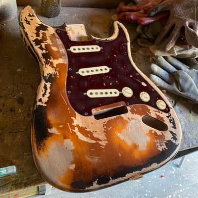 Stratocaster Body - 2 tone Sunburst - Super Heavy Relic - 100% handcrafted in Italy - Alder image 1