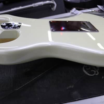Fender American Deluxe Stratocaster Ash with Maple Fretboard 2013 - 2015 - White Blonde image 8