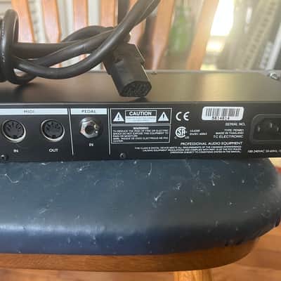 TC Electronic M300 Dual Engine Effects Processor with IEC power cable and rack mount bolts/washers image 7