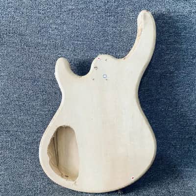 Unfinished Basswood 4 String Bass Body image 13