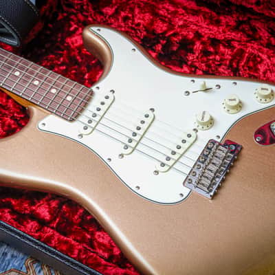 FENDER USA Custom Shop Post-Modern Stratocaster "Firemist Gold + Rosewood" (2017) image 2