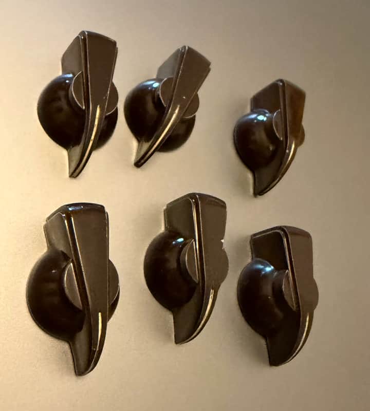 Bulgin 60s Bakelite knobs Brown for 6mm shafts [SET of 6] image 1
