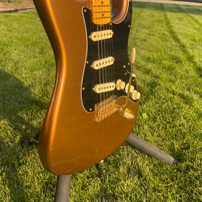 Fender Bruno Mars Signature Stratocaster 2023 - Mars Mocha image 5