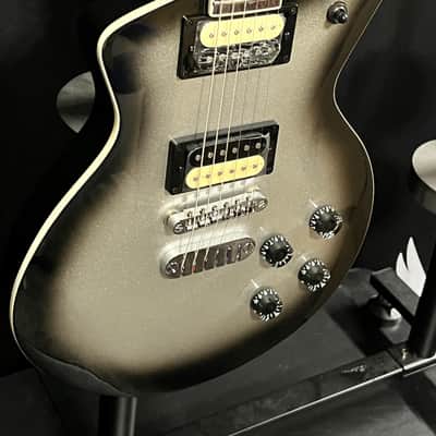 Dean Cadillac 1980 - Metallic Silver Burst image 2