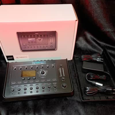 Bose T8S ToneMatch Mixer - Black image 9