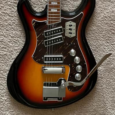 Silvertone 319.1441000 1971 - Sunburst image 1