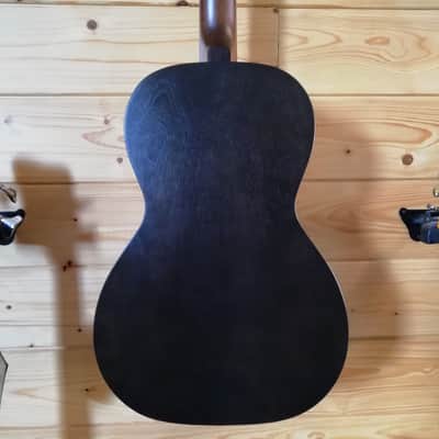Art & Lutherie Roadhouse Faded Black A/E image 12
