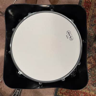 Ludwig LM411 Super-Sensitive 5x14" 10-Lug Aluminum Snare Drum 1985 - 2016 - Chrome-Plated with hard case image 3