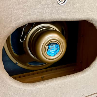 Luxe-Tone 1 x 12" Cabinet w/Fender Tilt Legs Celestion Gold Alnico Custom Cover image 4