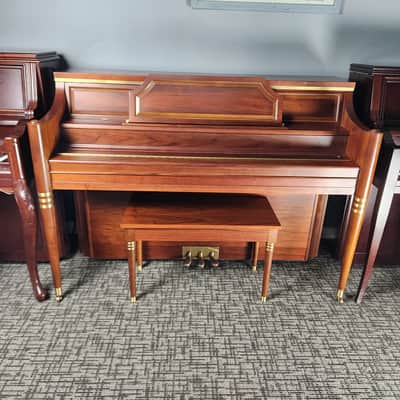 Essex EUP-111M Upright Piano * mfg 2002 in Korea * Free 1st Floor Delivery In NJ! * image 3