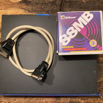 Kronauer SQ88R 19“ SCSI Rack Storage with SyQuest 88MB image 9