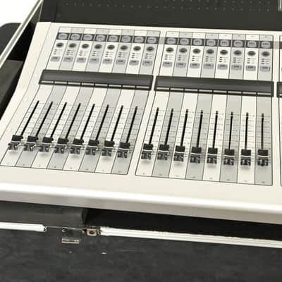 Yamaha TF5 32-Input Digital Mixing Console with Road Case CG01PSH *ASK FOR SHIPPING* image 7