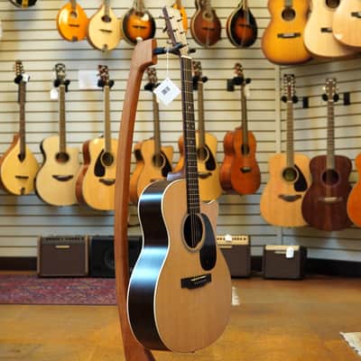 Martin GPC-16E Spruce/Rosewood Grand Performance Acoustic-Electric Guitar w/Padded Gig Bag image 5