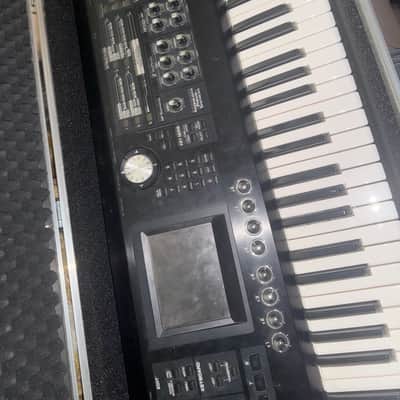 Roland V-Synth GT 61-Key Elastic Audio Synthesizer 2007 - 2009 - Black image 3