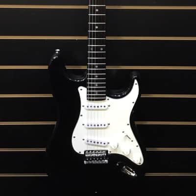 Aria STG 003 Strat Style Electric Guitar image 2