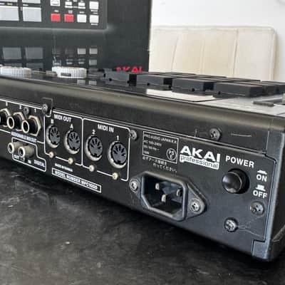 Akai MPC1000 JJOS, restored, Japan import model image 8