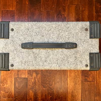 Fender M-80 2-Channel 80-Watt 1x12" Solid State Guitar Combo 1989 - 1994 - Grey Carpet image 3