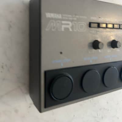 Yamaha  MR10 image 4