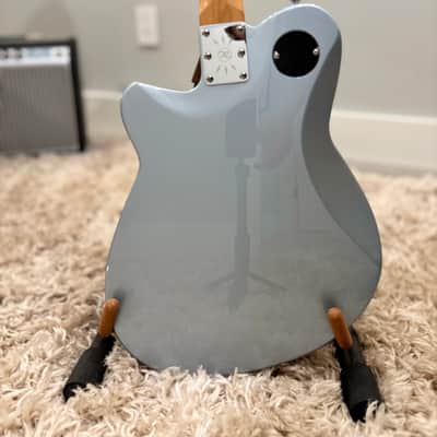 Reverend Double Agent OG 2020 - 2024 - Metallic Silver Freeze with White Pickguard image 4
