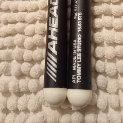 Vintage Easton Ahead Tommy Lee Studio Signature Drumsticks (1st Generation, Black) - Rare API/Pat. 5179237 image 2