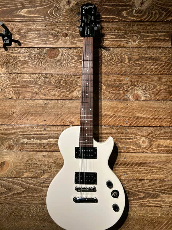 Epiphone  Les Paul Special  1999 MIK - White w/Hardshell Case image 1