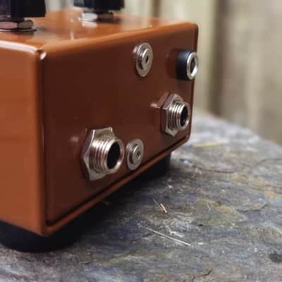 J.Drawbridge Audio Bourbon Drive 2025 - Bourbon powder coating image 4