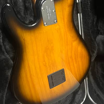 Ernie Ball Music Man Stingray Special 5 2018 - Sunburst image 4