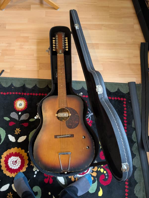 Egmond 12 String