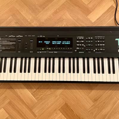 Ensoniq TS-12 Workstation Synthesizer