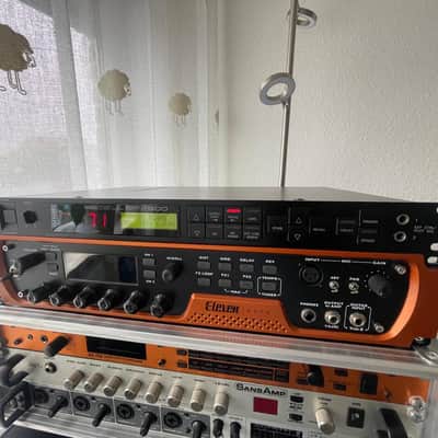 Yamaha SPX900 Effects Processor VINTAGE image 2