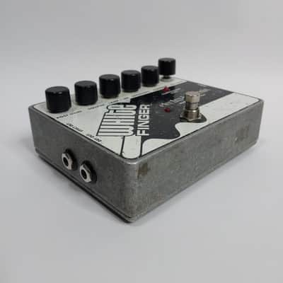 Electro-Harmonix White Finger Analog Optical Compressor with 40V Power Supply image 3