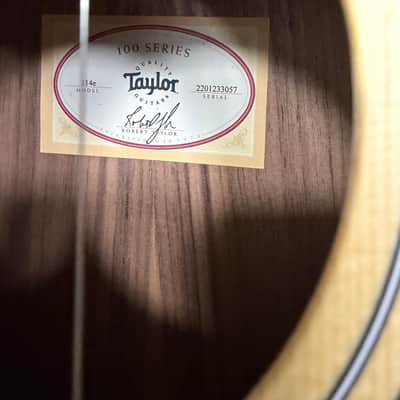 Taylor 114E 2007 - Present - Natural w/Case image 6