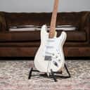 Fender Standard Stratocaster 1998 RW | Olympic White